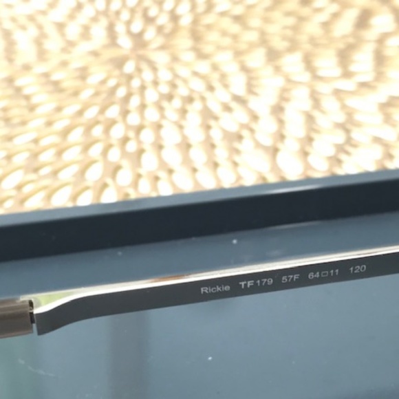 Tom Ford Sunglasses Rickie Silver/Tan/Gradient - Picture 8 of 8